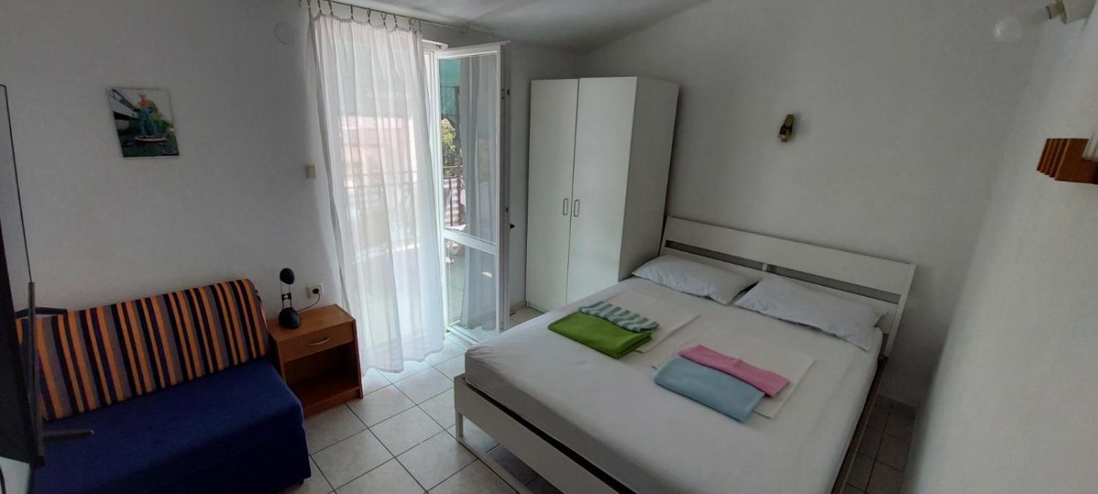 Apartments Iva I Marko Marina Exterior photo
